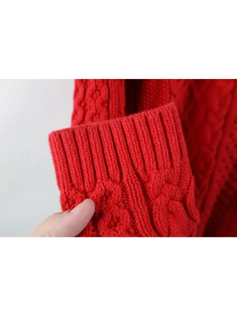 Vintage Lands End Womens XL Chunky Cable Knit Fisherman Turtleneck Sweater Red
